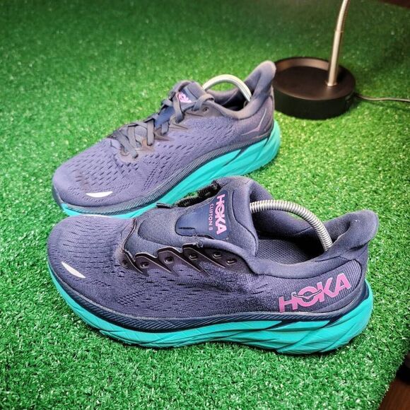 HOKA ONE ONE CLIFTON 8 -Women's Running Shoes - SIZE 7.5B - Picture 1 of 9
